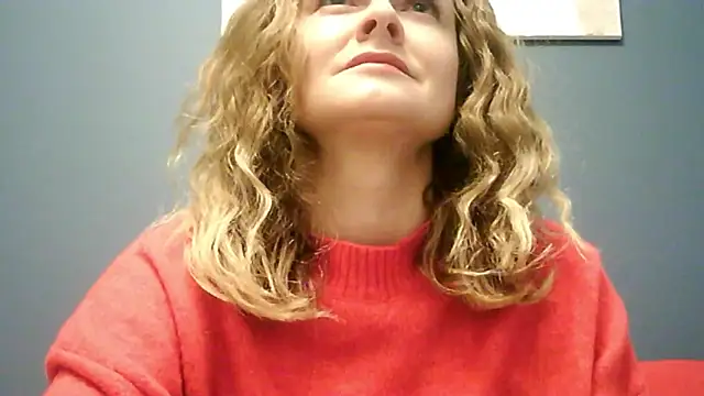 Snapshot of Ginger-bb chatting on December 23, 2025, 7:17 am Ginger-bb online show from December 23, 2025, 7:17 am