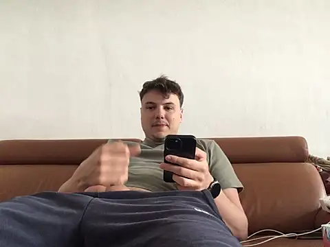 MarkusHorny1 online show from April 28, 2026, 3:50 pm