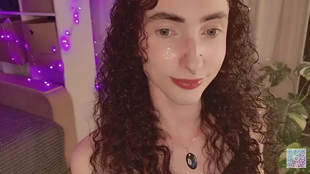 Queen of tease online show from June 26, 2026, 7:40 pm