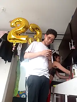 Tendercouple1 online show from November 6, 2025, 8:32 pm