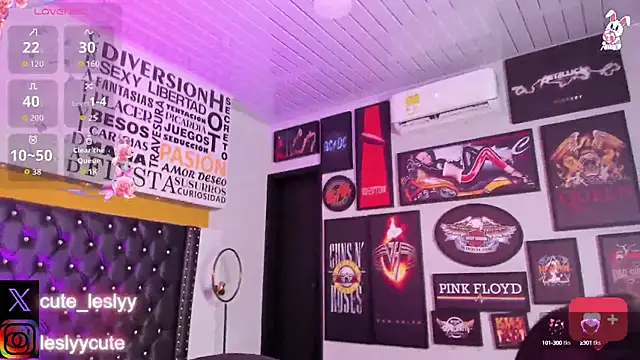 Snapshot of lesly_cutee chatting on September 29, 2025, 12:54 pm lesly cutee online show from September 29, 2025, 12:54 pm