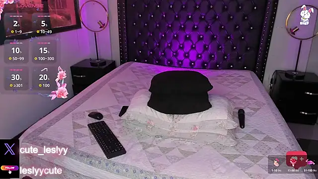 Snapshot of lesly_cutee chatting on October 10, 2025, 12:37 pm lesly cutee online show from October 10, 2025, 12:37 pm