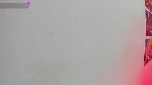 FluffyMelons online show from February 9, 2026, 10:58 pm