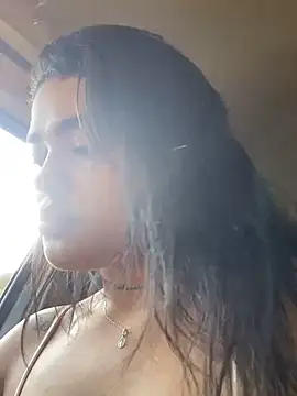 DulceDuarte online show from February 11, 2026, 8:36 pm