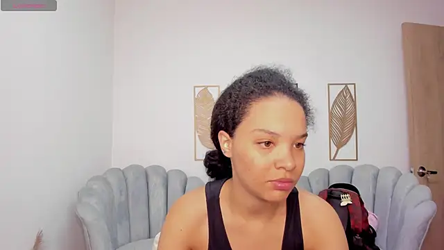 Snapshot of Ayshel_cooperr chatting on October 6, 2025, 3:37 am Ayshel cooperr online show from October 6, 2025, 3:37 am