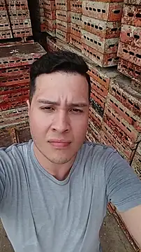 Snapshot of Apollu_Gaucho chatting on November 16, 2025, 7:08 pm Apollu Gaucho online show from November 16, 2025, 7:08 pm