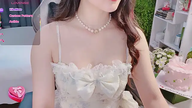 Snapshot of Quynhanh_69 chatting on May 9, 2026, 5:12 am Quynhanh 69 online show from May 9, 2026, 5:12 am