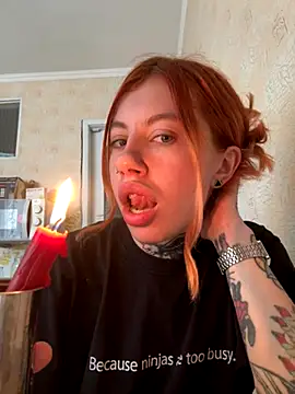 Snapshot of Nancyhot777 chatting on December 1, 2025, 10:42 am Nancyhot777 online show from December 1, 2025, 10:42 am