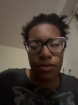 Snapshot of Tu_GataLinda chatting on November 5, 2025, 7:47 pm Tu GataLinda online show from November 5, 2025, 7:47 pm