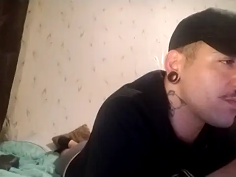 Snapshot of JuicyBigcock@xh chatting on October 27, 2025, 11:31 pm JuicyBigcockxh online show from October 27, 2025, 11:31 pm