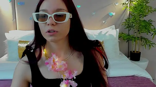 Snapshot of NoraHaynes chatting on February 13, 2026, 3:13 am NoraHaynes online show from February 13, 2026, 3:13 am