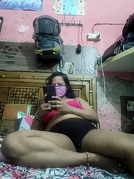 Snapshot of shalubhabhi69 chatting on October 2, 2025, 8:16 pm shalubhabhi69 online show from October 2, 2025, 8:16 pm