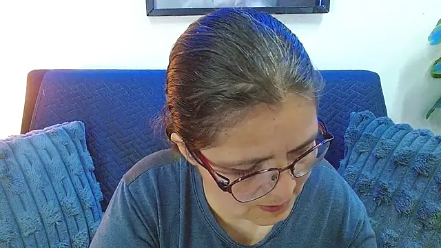 Snapshot of Linda_banks_ chatting on September 19, 2025, 1:51 am Linda banks online show from September 19, 2025, 1:51 am