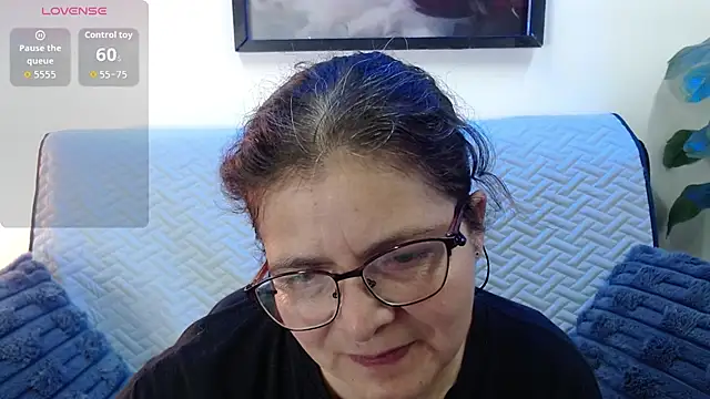 Snapshot of Linda_banks_ chatting on October 10, 2025, 1:37 am Linda banks online show from October 10, 2025, 1:37 am