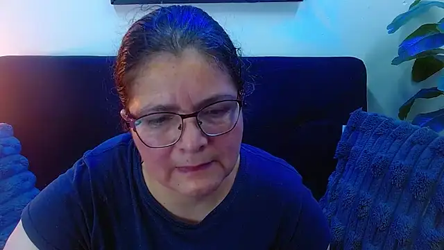 Snapshot of Linda_banks_ chatting on October 25, 2025, 2:08 am Linda banks online show from October 25, 2025, 2:08 am