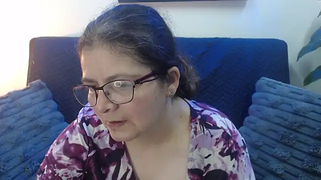 Snapshot of Linda_banks_ chatting on November 7, 2025, 1:27 am Linda banks online show from November 7, 2025, 1:27 am