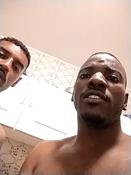 Snapshot of Lgtob chatting on October 11, 2025, 5:17 am Lgtob online show from October 11, 2025, 5:17 am