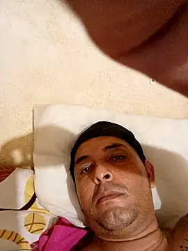 Snapshot of 125Delfin90 chatting on October 13, 2025, 12:54 am 125Delfin90 online show from October 13, 2025, 12:54 am