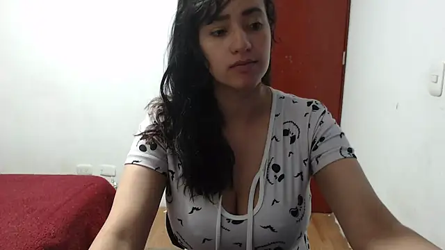 annie clark2 online show from March 6, 2025, 8:37 pm