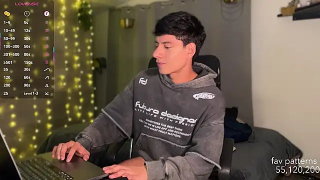 Snapshot of jim_dj chatting on February 24, 2026, 10:30 pm jim dj online show from February 24, 2026, 10:30 pm