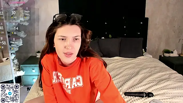 MalvinaDream online show from February 12, 2026, 1:22 am