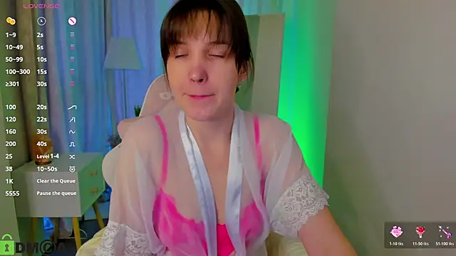 MalvinaDream online show from April 9, 2026, 1:27 am