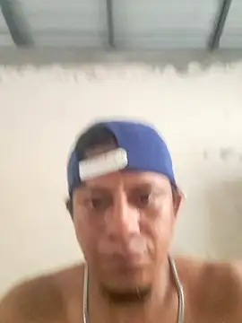 Yomo593 online show from November 7, 2025, 7:47 pm