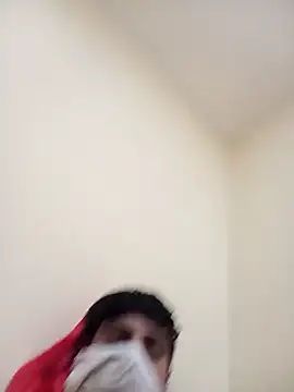 Snapshot of 7awaY04 chatting on October 17, 2025, 11:35 am 7awaY04 online show from October 17, 2025, 11:35 am