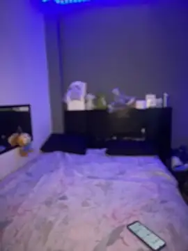 Kailertwink online show from February 18, 2026, 11:22 pm