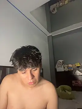 Kailertwink online show from May 23, 2026, 3:34 am