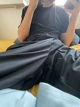 Snapshot of greggts chatting on December 18, 2025, 11:05 am greggts online show from December 18, 2025, 11:05 am