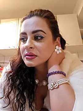 ShineBright88 online show from December 16, 2025, 9:20 pm