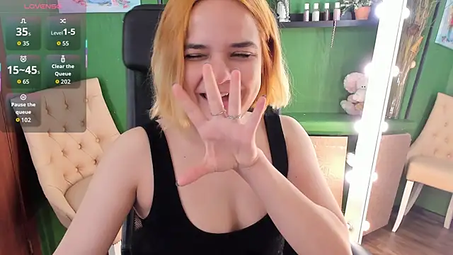 Gina Dawson online show from October 13, 2025, 8:36 am