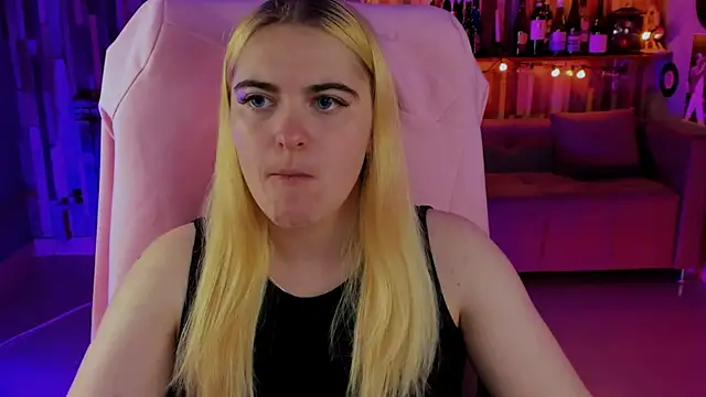 Stef Nicks online show from September 10, 2025, 9:09 am