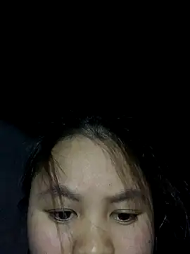 NhuFox online show from November 27, 2025, 1:13 pm