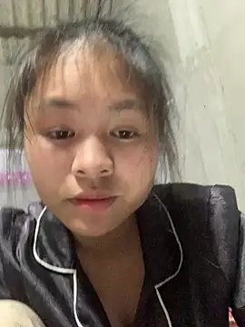 NhuFox online show from March 1, 2026, 1:46 pm