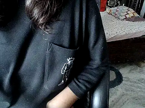 Anaconda-Mall online show from October 7, 2025, 8:17 pm