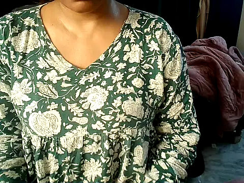 Anaconda-Mall online show from February 16, 2026, 11:01 pm