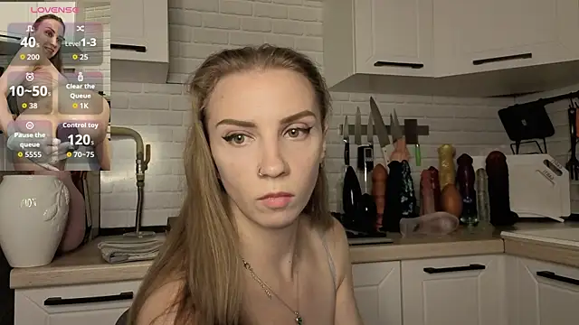 Snapshot of Edena_ chatting on June 26, 2026, 6:56 pm Edena online show from June 26, 2026, 6:56 pm