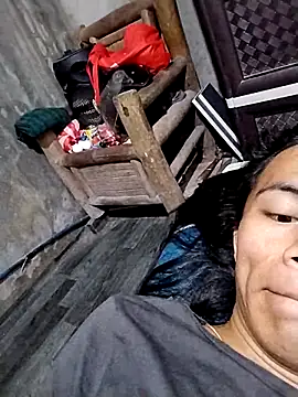 xxhottinybabe online show from December 22, 2025, 9:01 pm