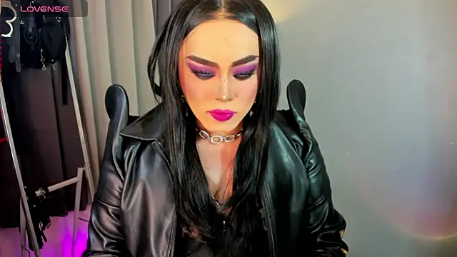 MagnaCumLoader17 online show from September 18, 2025, 10:12 pm