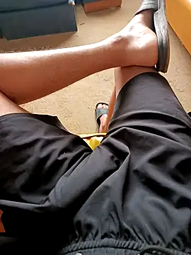 Jose20moro online show from December 2, 2025, 1:50 pm