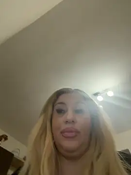 TheeaBlanco online show from February 9, 2026, 4:44 pm