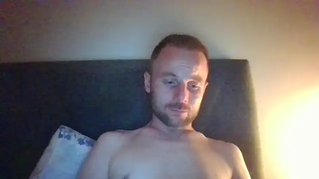 isimsizsikicii online show from June 30, 2026, 7:04 pm