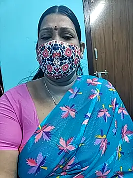 sutari84 online show from September 24, 2025, 4:27 am