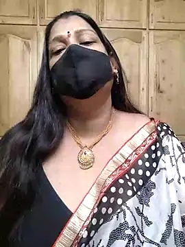 Snapshot of sutari84 chatting on July 17, 2026, 12:56 pm sutari84 online show from July 17, 2026, 12:56 pm