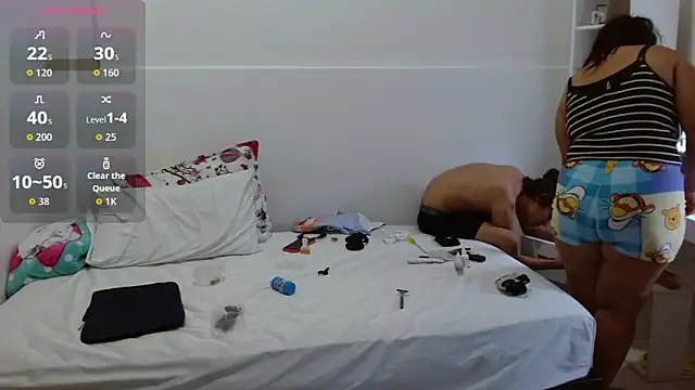 18and45couple online show from April 12, 2026, 2:27 am