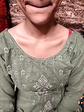 Snapshot of Indian-Aleena chatting on September 29, 2025, 8:13 pm Indian-Aleena online show from September 29, 2025, 8:13 pm