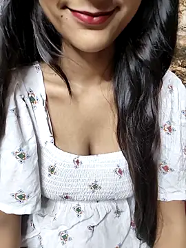 Snapshot of Indian-Aleena chatting on October 6, 2025, 7:00 pm Indian-Aleena online show from October 6, 2025, 7:00 pm