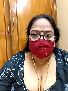 Snapshot of heera-rani chatting on March 20, 2026, 8:41 am heera-rani online show from March 20, 2026, 8:41 am